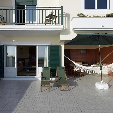Flh Oeste Summer House With Terrace *