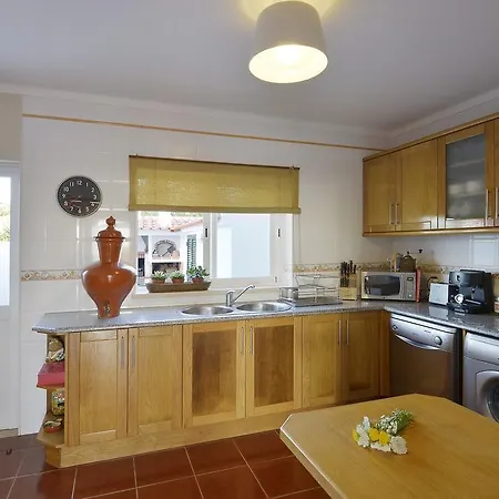 Flh Oeste Summer House With Terrace * Lourinhã